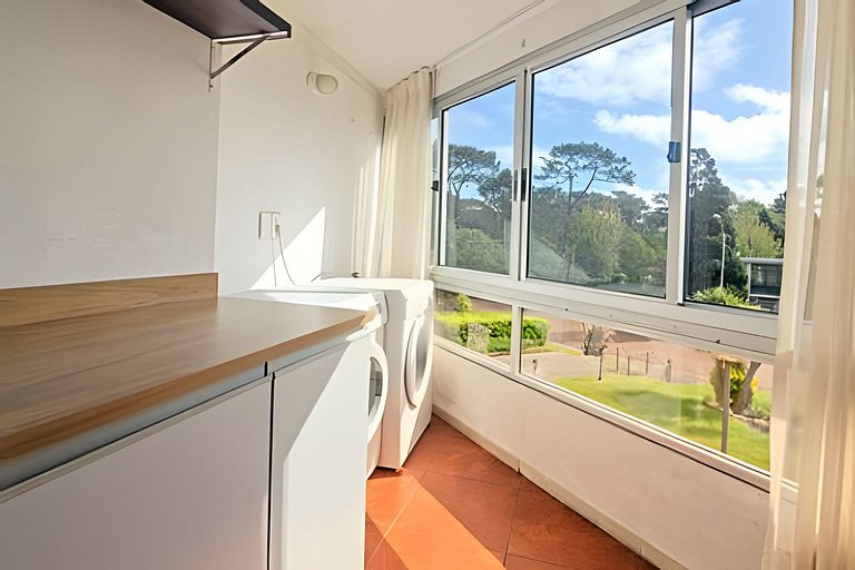 Oceana Suites: Bora-Bora, Punta del Este.