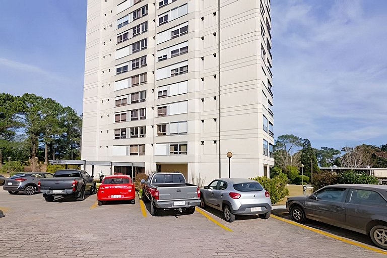 Oceana Suites: Bora-Bora, Punta del Este.