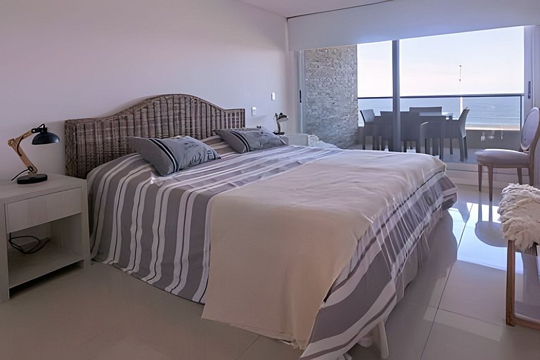 Maravilhoso apartamento com vista para o mar, Punta.