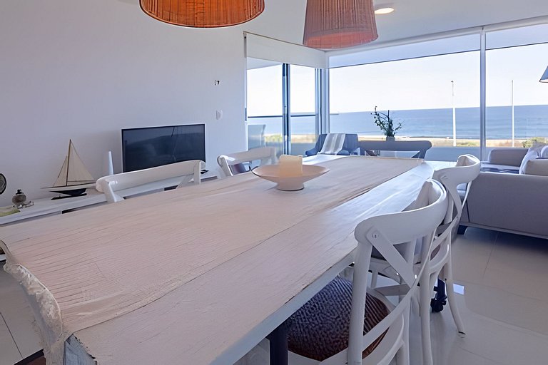 Maravilhoso apartamento com vista para o mar, Punta.