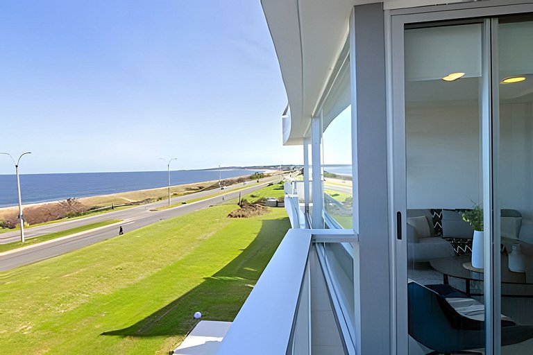 Maravilloso departamento con vista al mar, Punta.