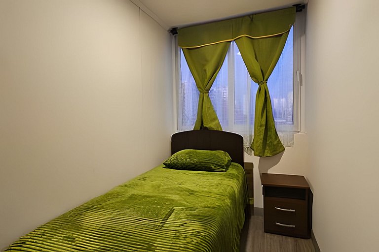 Apartment in La Cisterna, excellent connectivity.