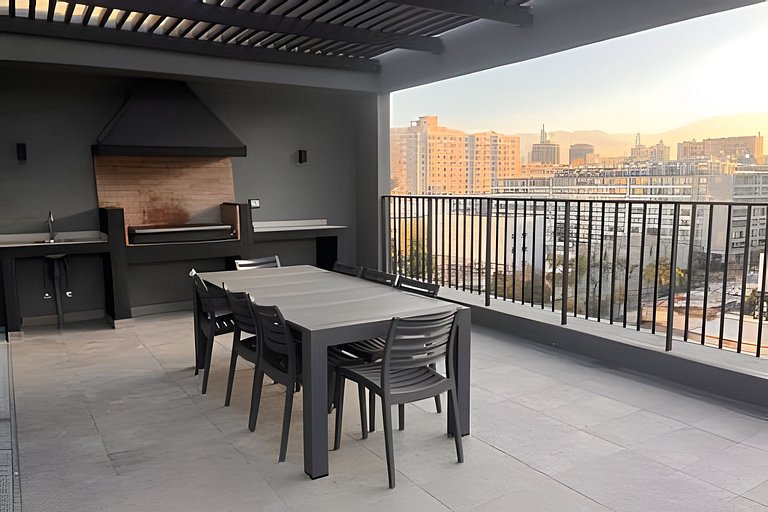 Apartment with excellent connectivity, Santiago Centro.