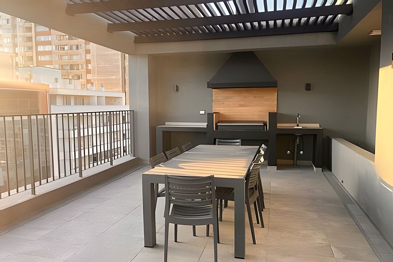 Apartment with excellent connectivity, Santiago Centro.