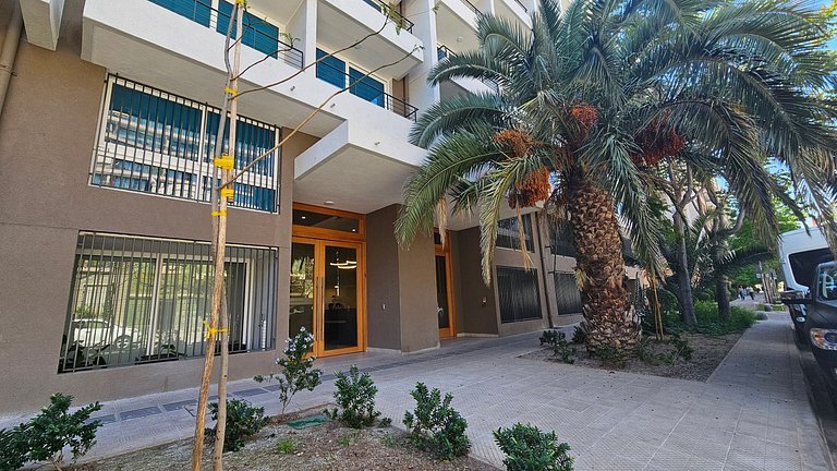 Apartamento com ar-condicionado a minutos da Movistar Arena.