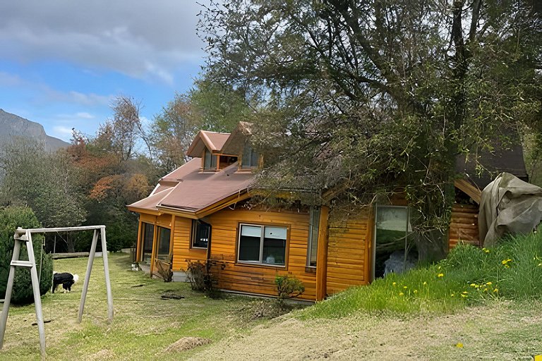 Incredible house surrounded by green areas, Coyhaique.