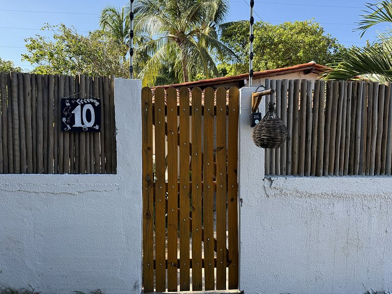 Casa com piscina em ambiente natural, Pipa.