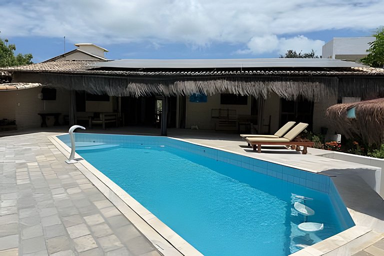 Casa con piscina y quincho en Tibau do Sul.
