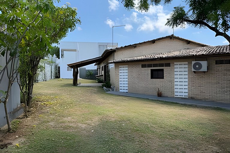 Casa con piscina y quincho en Tibau do Sul.