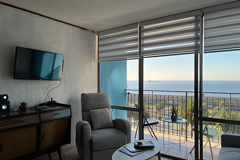 Apartamento com vista para o mar, a passos do Muelle Barón.