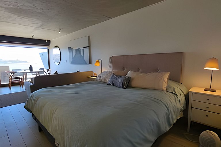 Incredible apartment in Muelle Barón, Valparaíso.