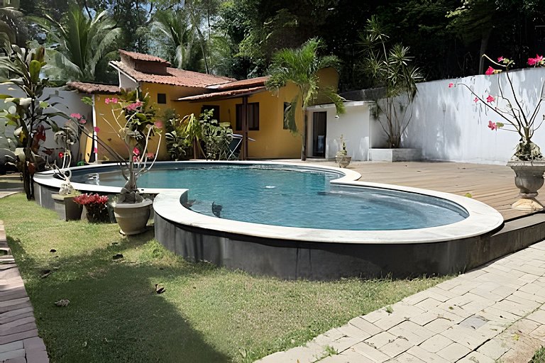 Posada con piscina en Pipa.