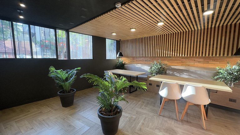 Increíble departamento con excelente conectividad.