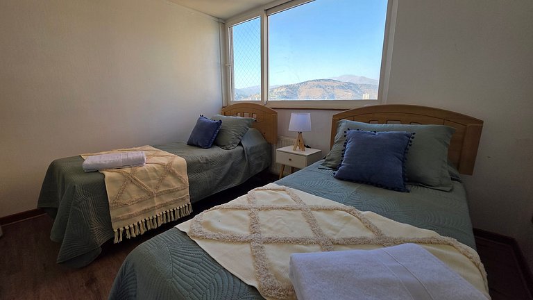 Apartment steps from Mall Alto Las Condes.