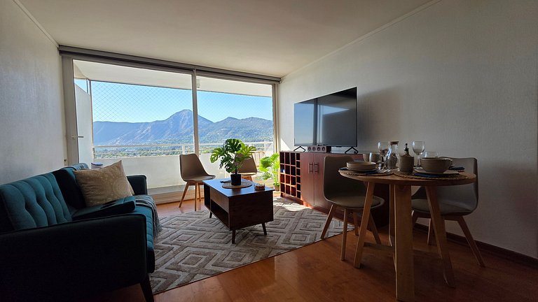 Apartment steps from Mall Alto Las Condes.