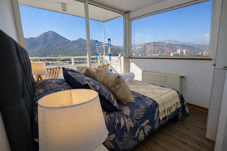 Apartment steps from Mall Alto Las Condes.