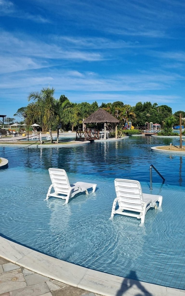 Apartment with incredible pools, Barra de São Miguel.