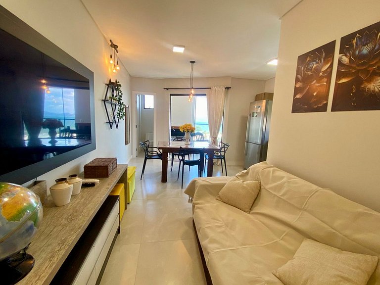 Apartment with a sea view, Porto Belo.