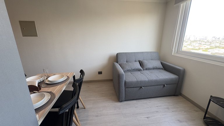 Departamento con excelente ubicación en Ñuñoa.