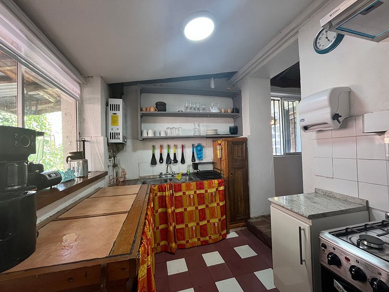 Spacious house with a pool and hot tub, Cajón del Maipo.
