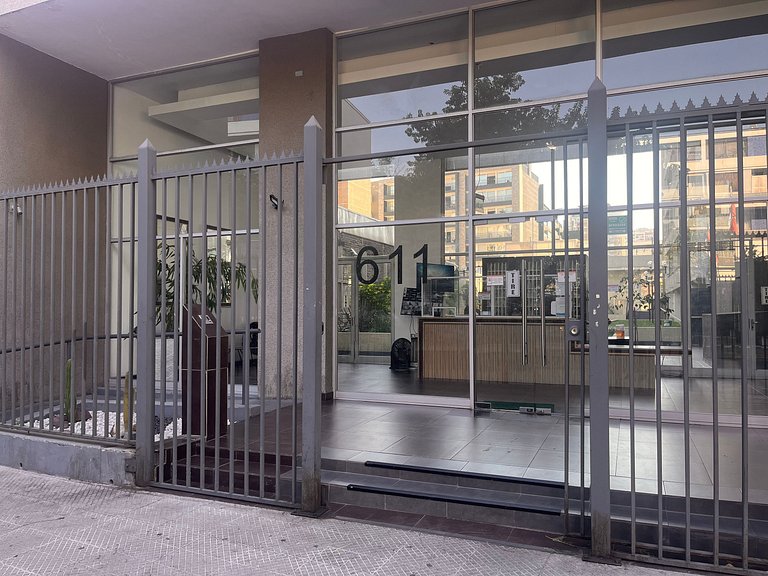 Studio apartment steps from Parque Almagro Metro.