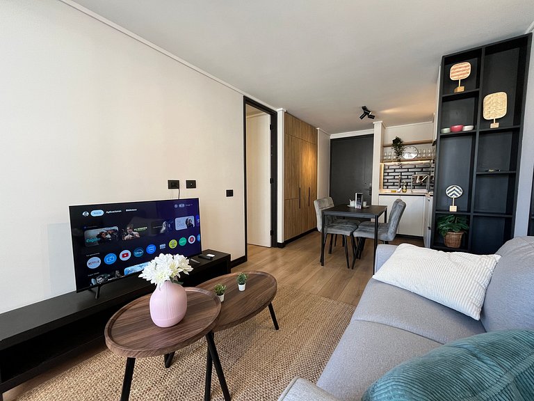 Apartment minutes from Irarrázaval Metro, Ñuñoa.