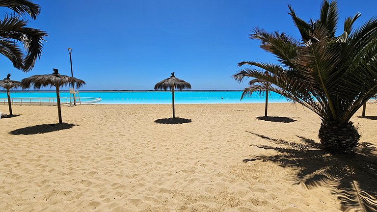 Apartment with incredible artificial lagoon, La Serena.