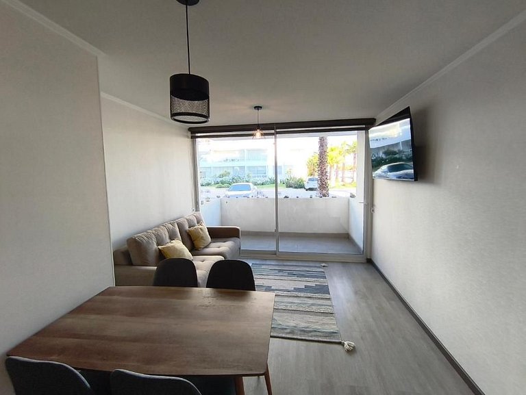 Apartment minutes from Faro Monumental, La Serena.