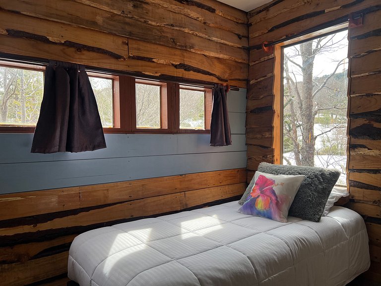 Room in "Volkano", Corralco.