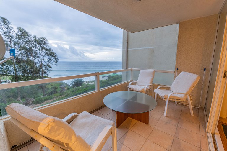 Cálido departamento con vista al mar, Horcón.