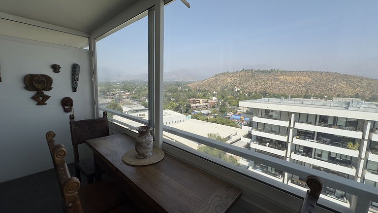 Apartment steps from Mall Alto Las Condes.