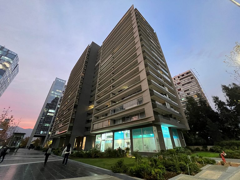 Dpto. con parking a minutos de Parque Araucano.