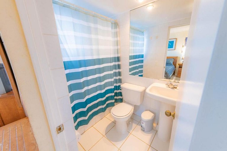 Apartamento com vista para o mar em Bahía Pelícanos.