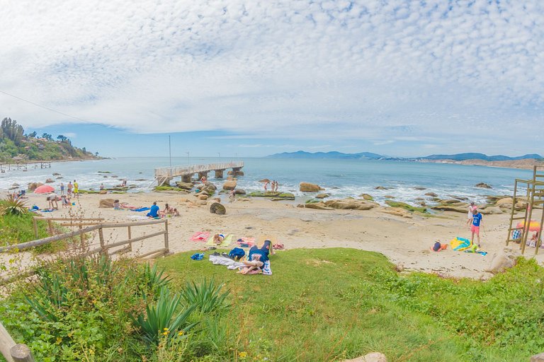 Apartment in a private complex, beachfront, Horcón.