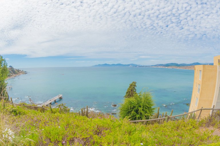 Beachfront apartment, Bahía Pelícanos.