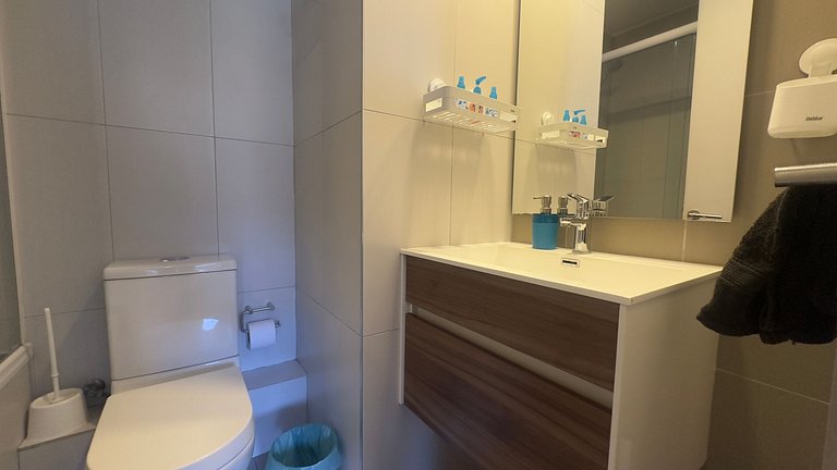 Departamento con excelente conectividad, irarrázaval.