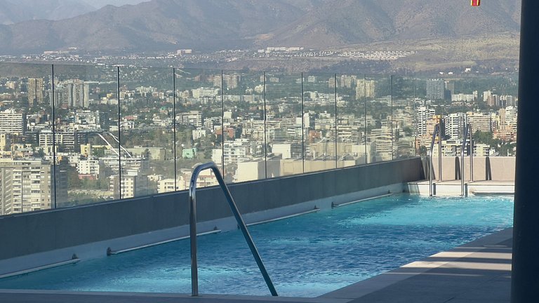 Apartment with excellent connectivity, Irarrázaval.