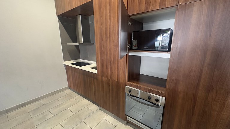 Departamento con excelente conectividad, irarrázaval.