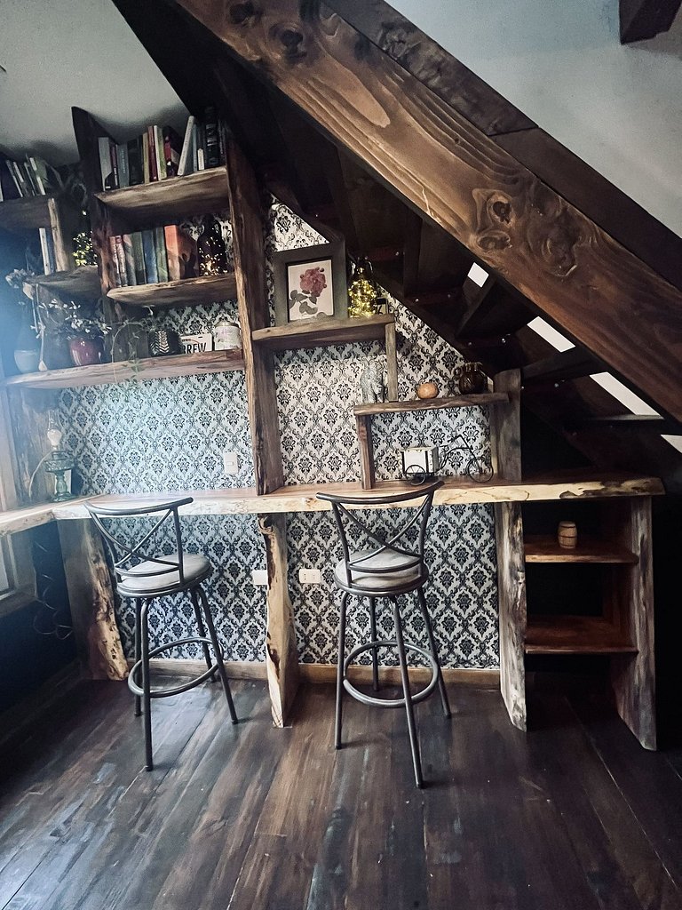 Casa rodeada de naturaleza en Panguipulli.