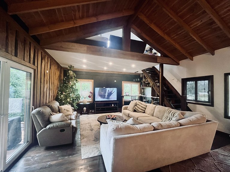 House surrounded by nature in Panguipulli.