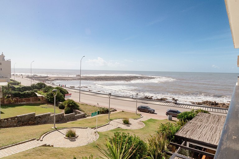 Apartamento familiar frente al mar, Punta del Este.