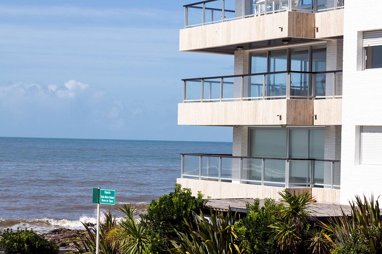 Apartamento familiar frente al mar, Punta del Este.