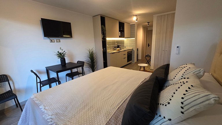 Apartamento com ar-condicionado a minutos da Movistar Arena.