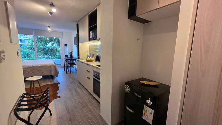 Apartamento com ar-condicionado a minutos da Movistar Arena.