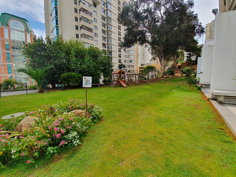 Departamento con estacionamiento, a pasos del mar y Mall Mar