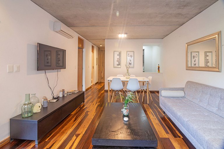 Apartment with spa amenities in Punta.