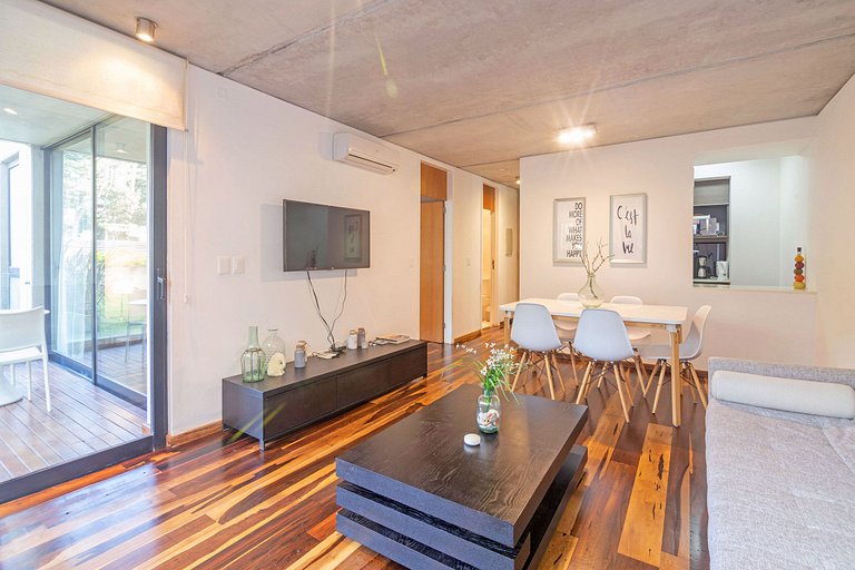 Apartment with spa amenities in Punta.
