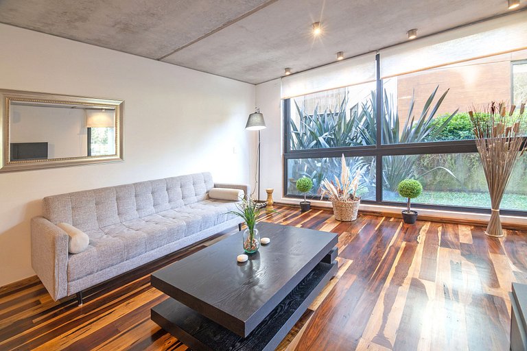 Apartment with spa amenities in Punta.
