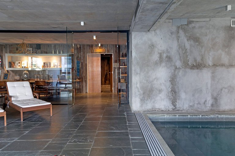 Apartment with spa amenities in Punta.