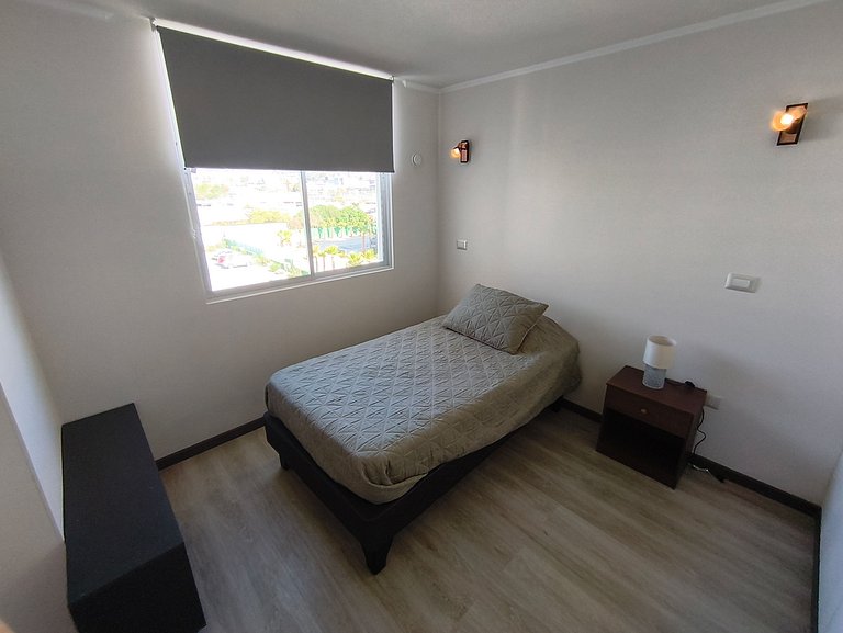 Family apartment minutes from Faro Monumental, La Serena.